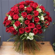 &#39;WOW&#39; 50 Red Rose Bouquet 