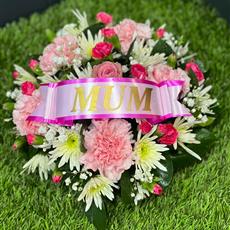 A Mothers Day Grave Posy